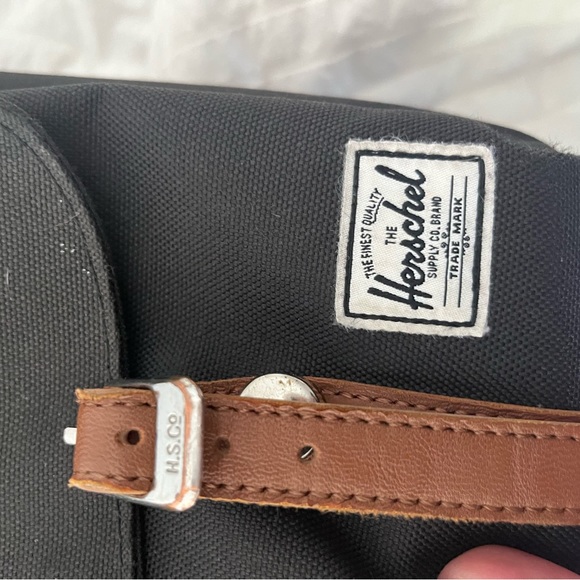 Herschel Small Backpack - Picture 2 of 4